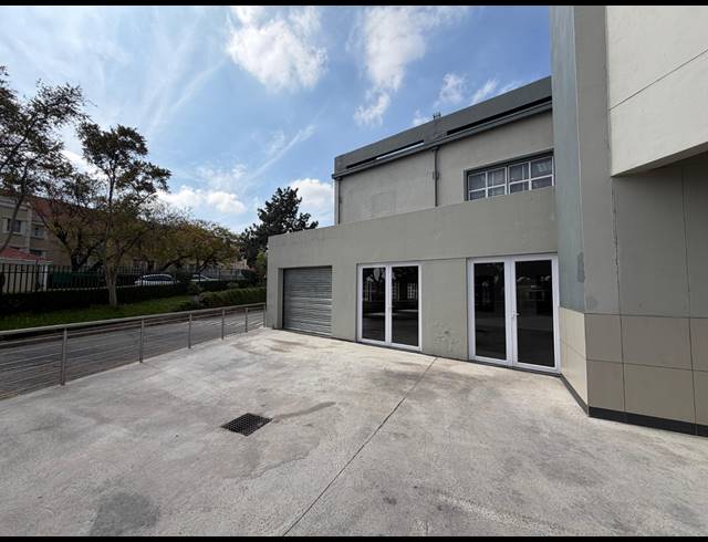 345M² WAREHOUSE TO LET IN HALFWAY HOUSE
